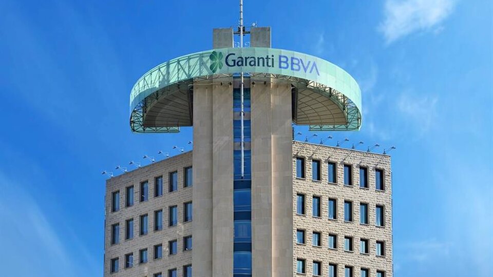 Garanti BBVA'dan 3. maaş zammı