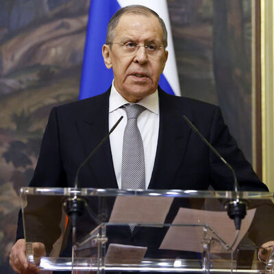 Lavrov'dan Ukrayna açıklaması: Donbas ile sınırlı kalmayacak