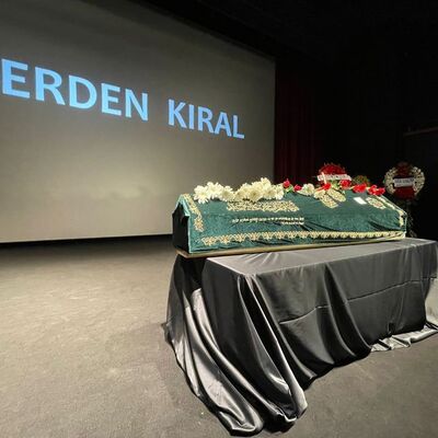 Usta yönetmene veda