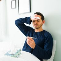 Yetişkinlerde iç ateş basması tedavisi ve belirtileri