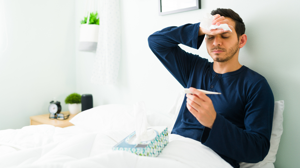 Yetişkinlerde iç ateş basması tedavisi ve belirtileri