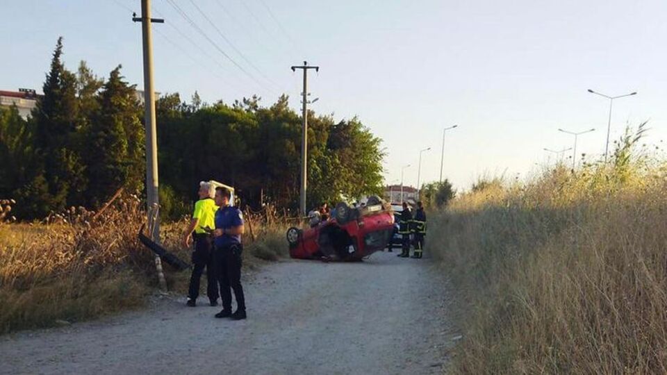 Gelibolu'da feci kaza: 1 çocuk öldü, 2 yaralı