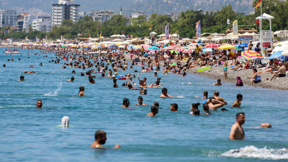 Kuzeyde yağmur, güneyde yüksek sıcaklık