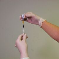 Covid-19 vakaları artıyor! 'Hatırlatma dozu' yaptırın çağrısı