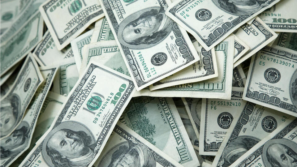 Dolar/TL 17.70'i aştı