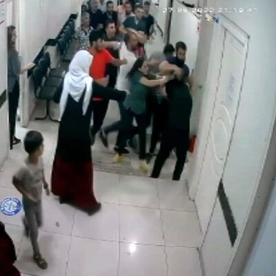 "Bana 'Seni öldürürüz, burada yaşatmayız' dediler"