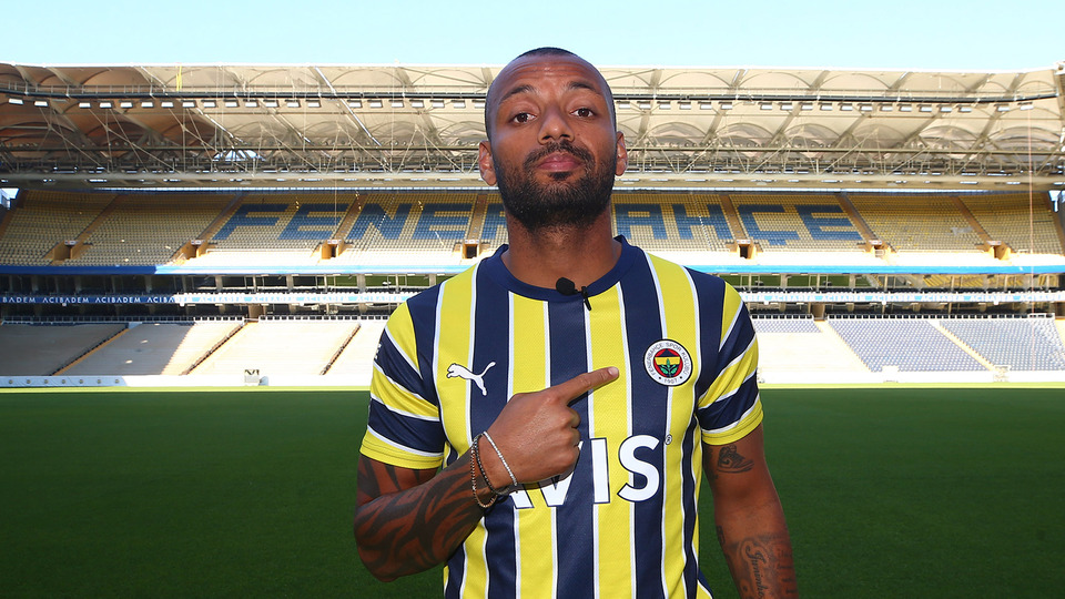Joao Pedro resmen Fenerbahçe'de
