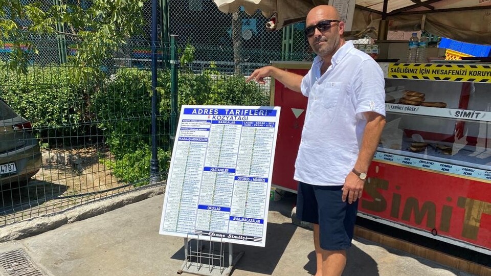 Simitçiden adres soranlara karşı gülümseten çözüm