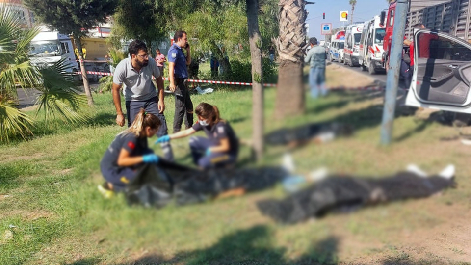 Mersin'de korkunç kaza: 4 ölü