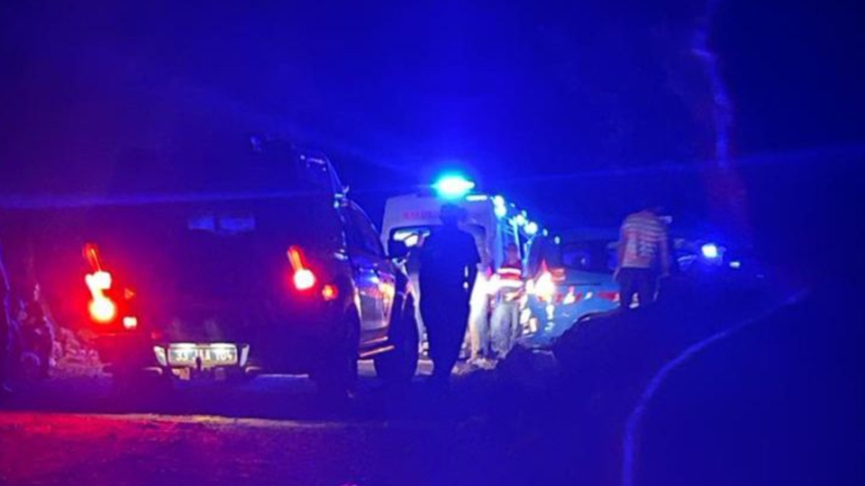 Kayalıklardan düşen çocuk yaşamını yitirdi