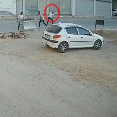 Tabancayla vurup öldüresiye dövdüler!