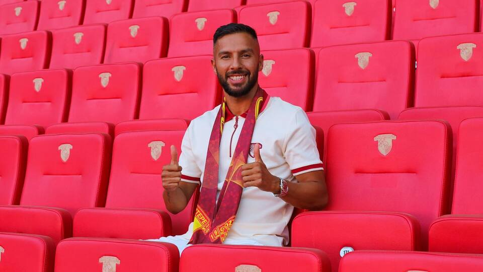 Yasin imzayı attı, kaptan oldu