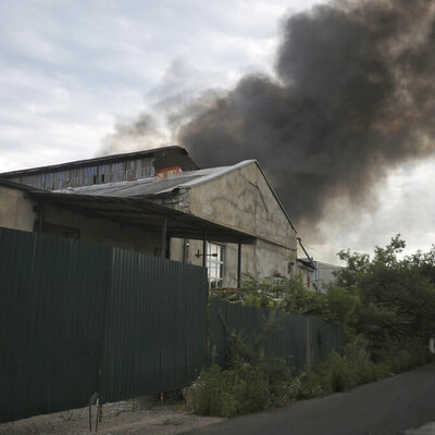 Ukrayna: Rusya Odessa limanını vurdu