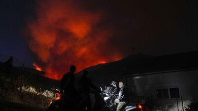 Yunanistan'da 24 saatte 53 noktada orman yangını çıktı