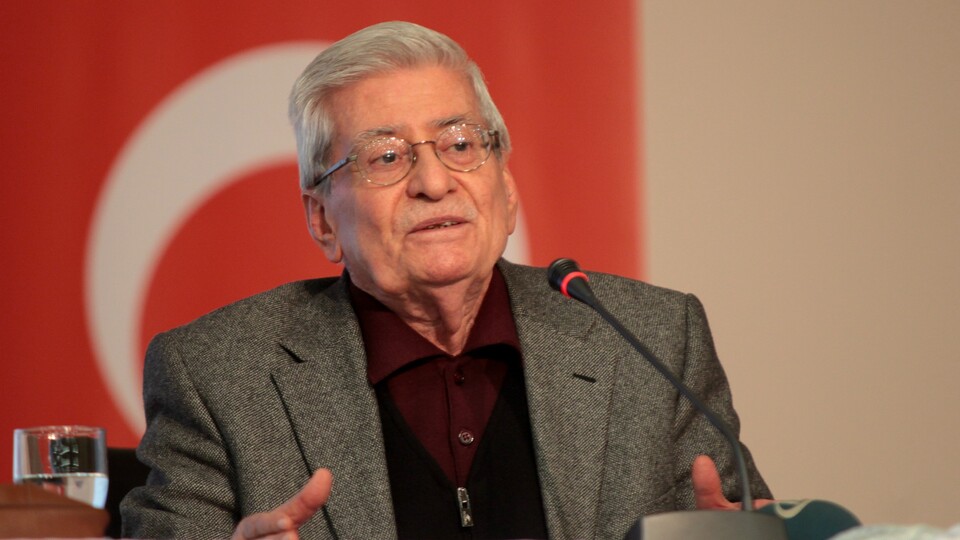 Usta yazar Rasim Özdenören'e veda