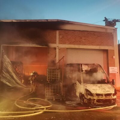 Kimya imalathanesinde feci yangın: 1 ölü, 1 yaralı