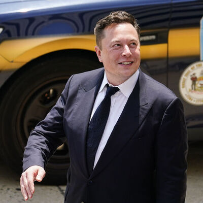 Musk iddialara yanıt verdi