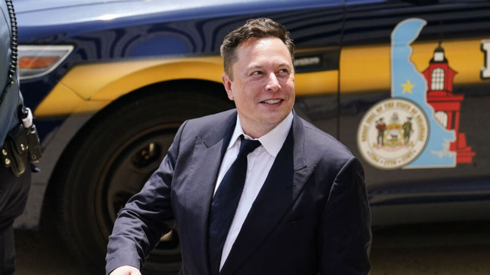 Musk iddialara yanıt verdi