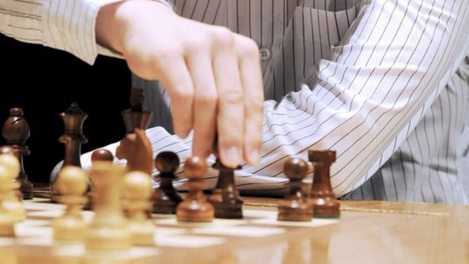 Satranç turnuvasında akılalmaz olay