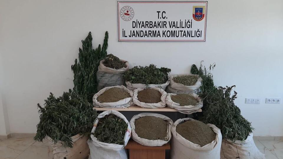 Diyarbakır'da narko-terör operasyonu!