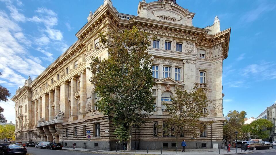 Macaristan Merkez Bankası'ndan faiz artırımı