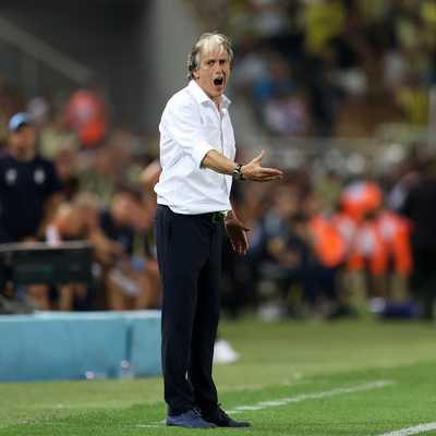 "Kırılma anı kırmızı kart"