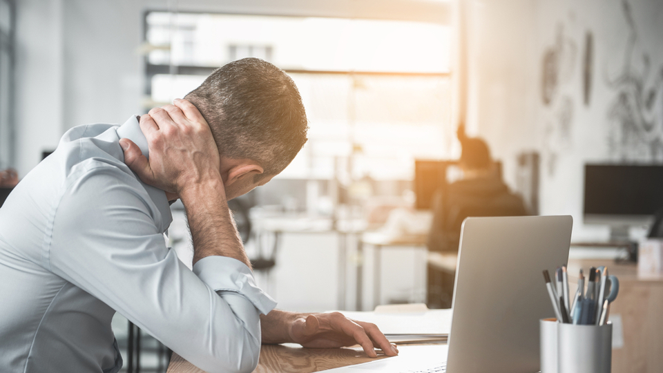 Boyun düzleşmesi belirtileri ve tedavisi