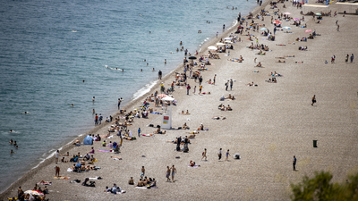 İkinci çeyrekte turizm gelirleri katlandı