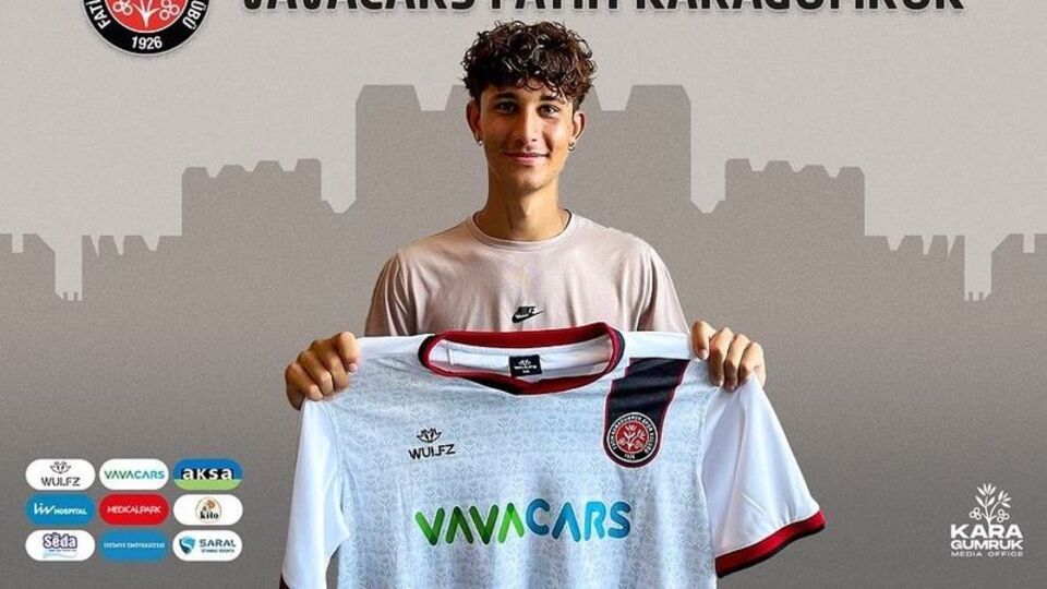 Karagümrük'e Fenerbahçe'den sağ bek