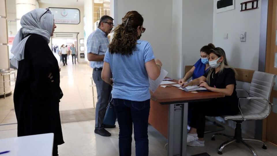 Koronavirüste haftalık vaka sayısı açıklandı!