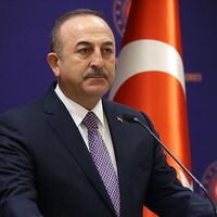 Bakan Çavuşoğlu, Sırbistan ve Kosovalı mevkidaşları ile görüştü