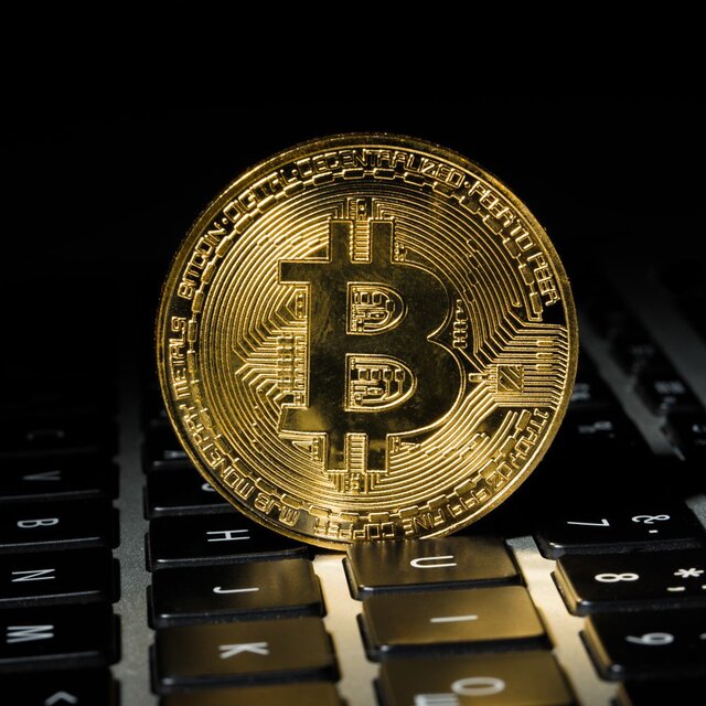 Bitcoin'e ABD-Çin freni