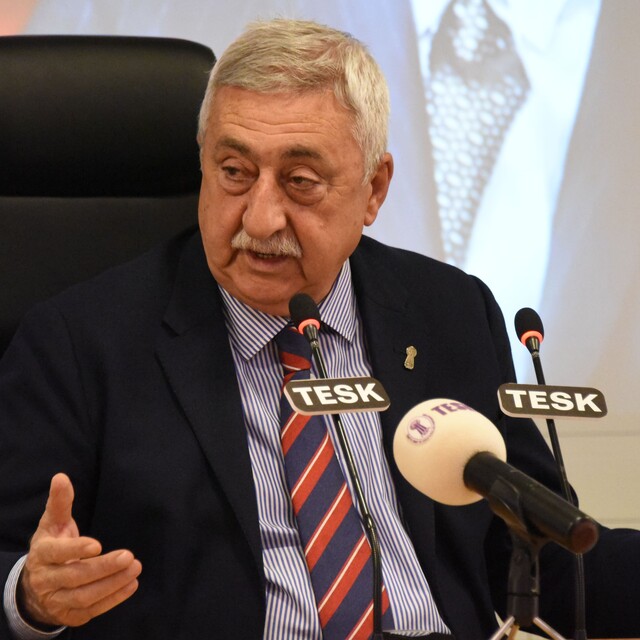 'Bankalar esnafa ucuz kredi temin etmeli'