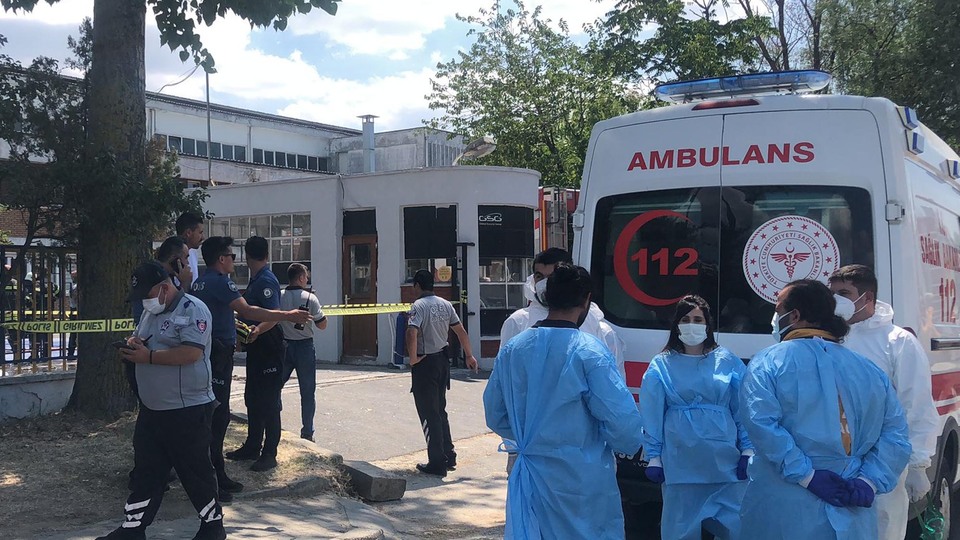 Boya fabrikasındaki patlamada 1 kişi hayatını kaybetti