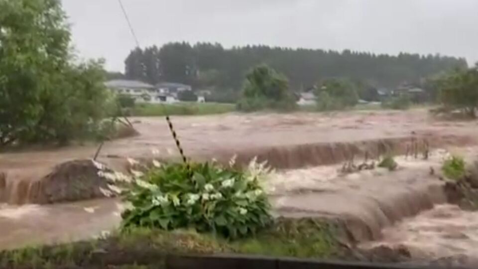 Bir yanda aşırı sıcak bir yanda sel!