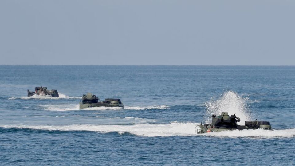 Çin'e ait savaş uçakları Tayvan hava sahasına girdi: Tatbikat başladı!