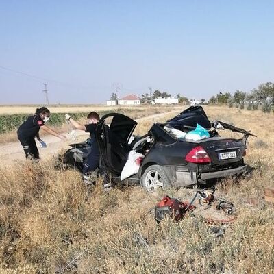 TIR U dönüşü yaptı! Bir aile yok oldu!