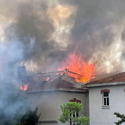 İstanbul Balıklı Rum Hastanesi'nde yangın