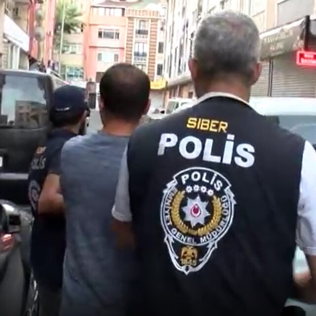 'Bahis' çetesine 8 ilde baskın! 1 milyarlık para trafiği