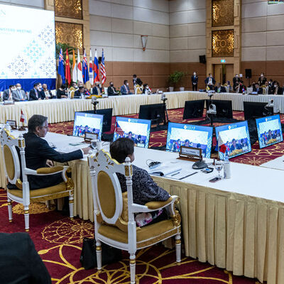 ABD, Rusya ve Çin dışişleri bakanları uzun süre sonra ilk kez bir arada