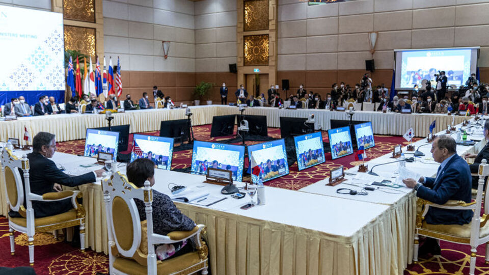 ABD, Rusya ve Çin dışişleri bakanları uzun süre sonra ilk kez bir arada