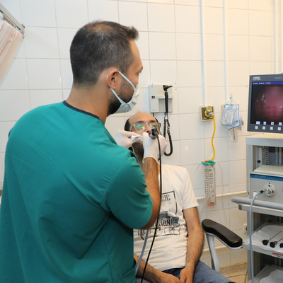 Dünyada ilk! Gırtlağından yumruk büyüklüğünde kitle çıktı