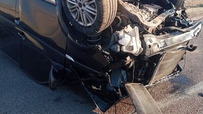 Otomobil devrildi: 1 ölü, 4 yaralı