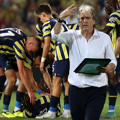 Jesus-Ball'un ilk gösterimi