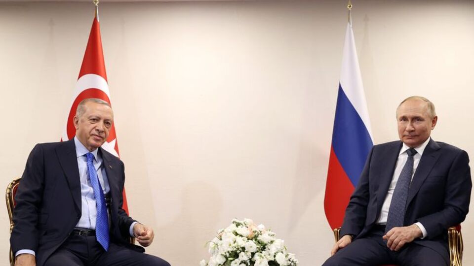 Kritik ziyaret: Cumhurbaşkanı Erdoğan, Putin ile bir araya geldi