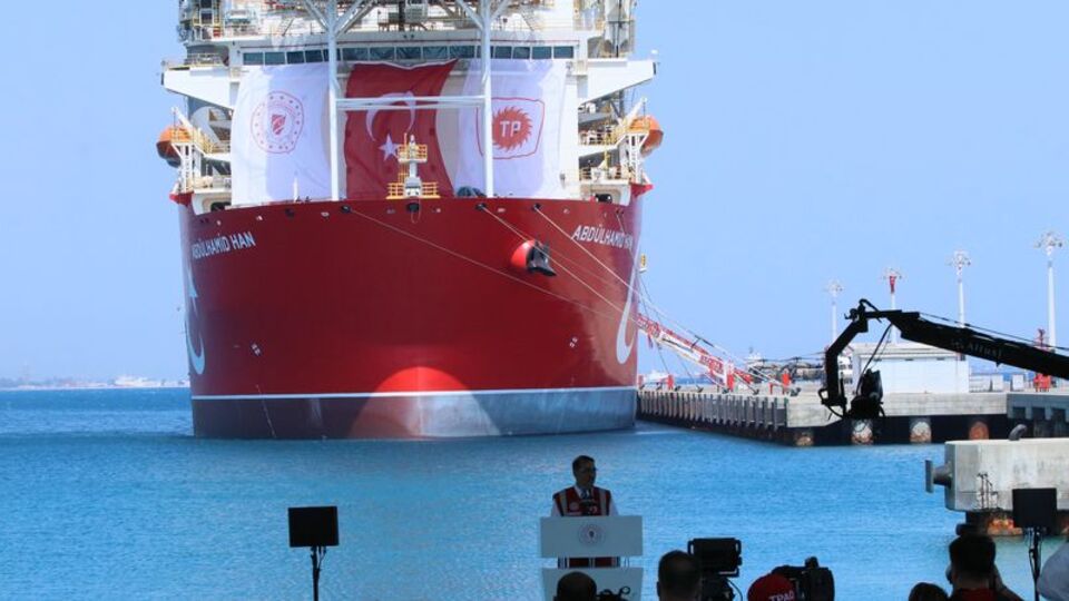 Bakanı Dönmez'den, Abdülhamid Han gemisi paylaşımı