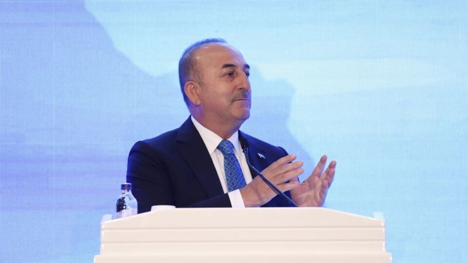 Bakan Çavuşoğlu'dan kritik açıklamalar