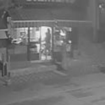 Cinsel saldırıya uğradı! Esnafa sığındı!