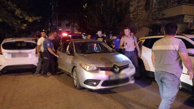 Silahı ve uyuşturucuyu attı, yakalanmaktan kurtulamadı