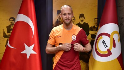 Semih Kaya futbolu bıraktı